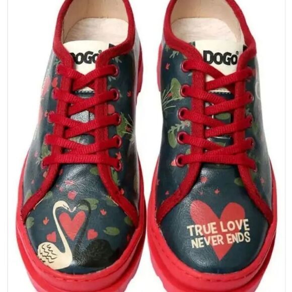 true love never ends custom shoes 40EU - Picture 1 of 3